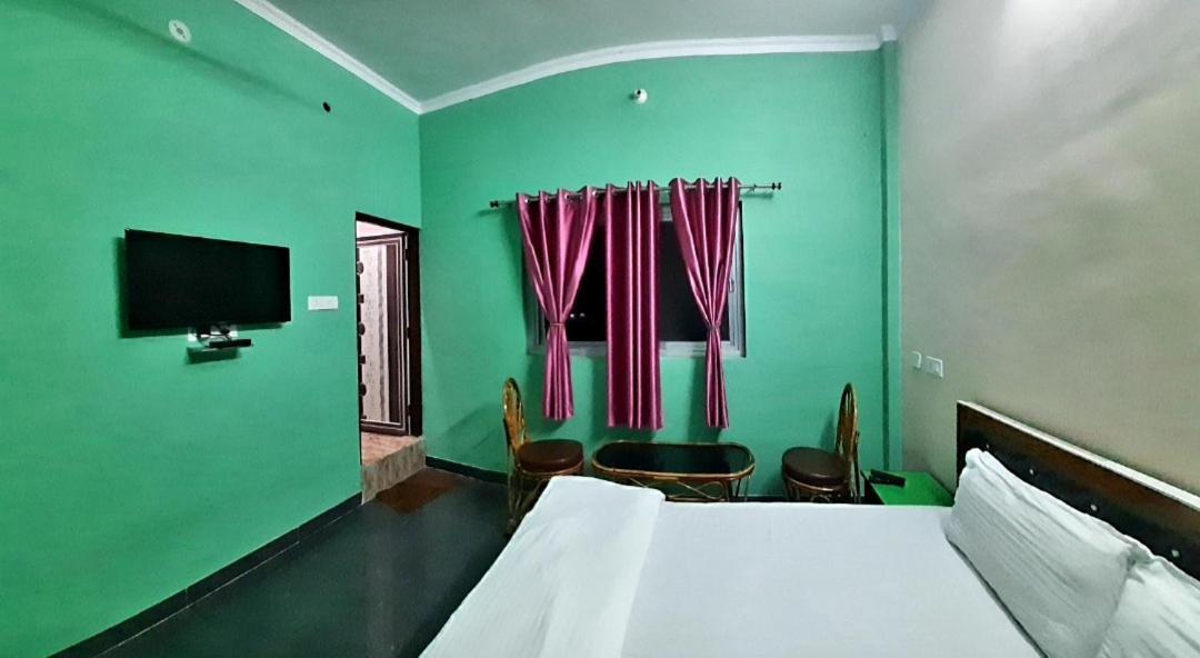 Nandini Homestay Dehradun Exterior foto